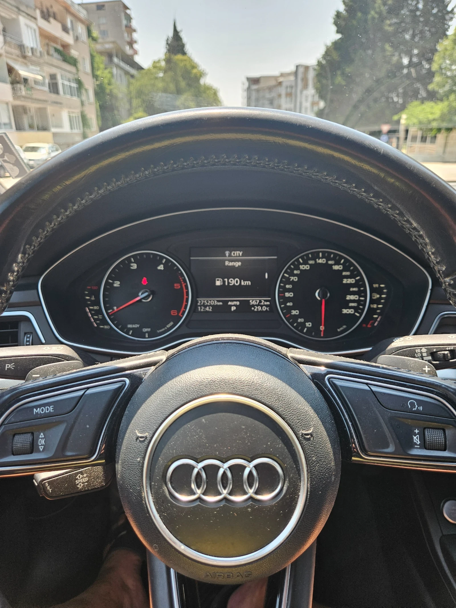 Audi A4 2.0 S-line - изображение 8