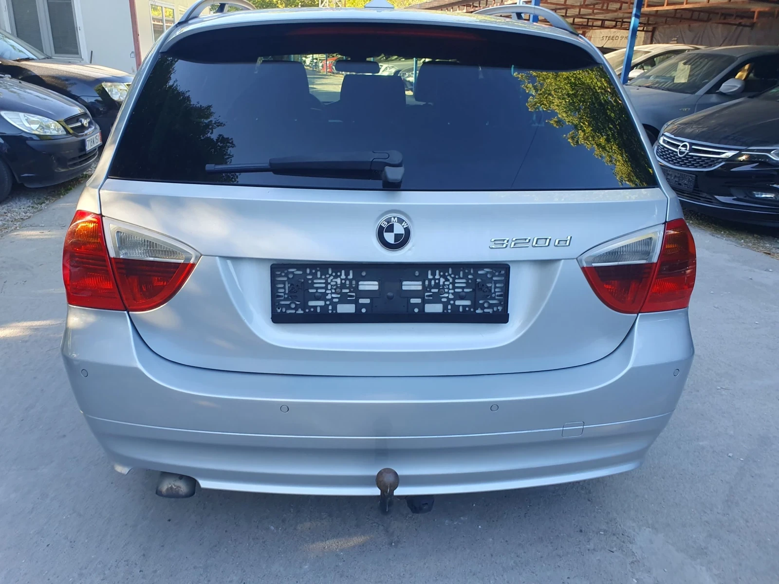 BMW 320 AUT NAVI  KOJA 163ks 2007g - изображение 6