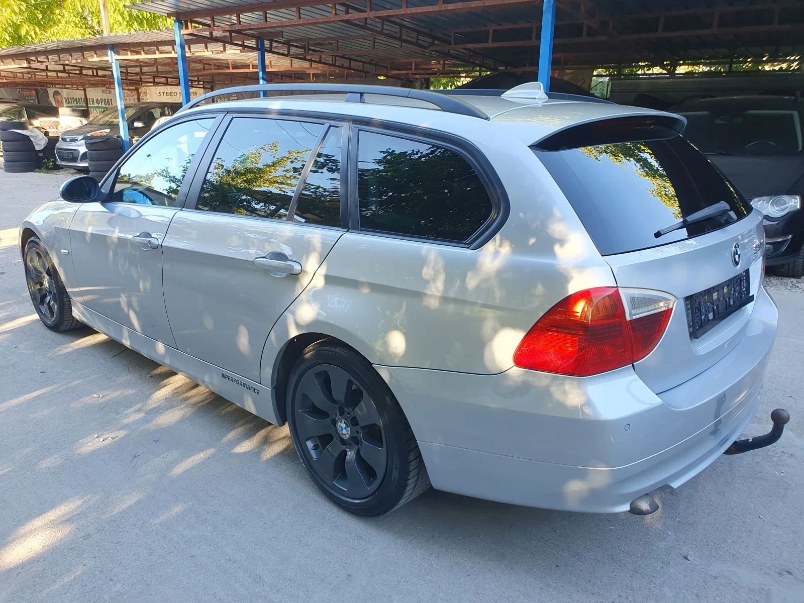 BMW 320 AUT NAVI  KOJA 163ks 2007g - изображение 4