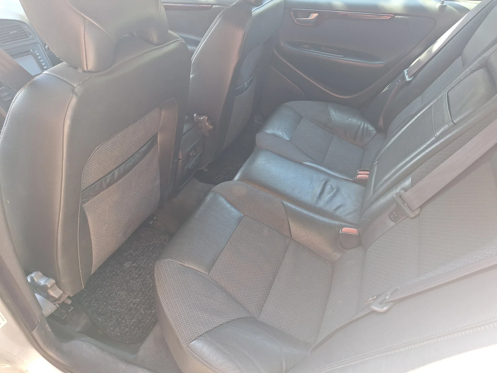 Volvo S60  - изображение 7
