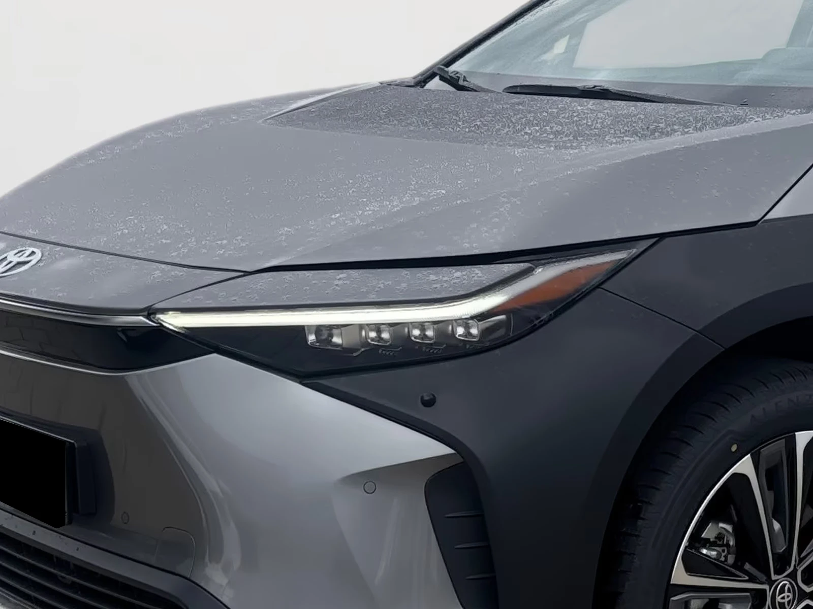 Toyota bZ4X BEV/218HP/LOUNGE/PANO/MEMO/AWD/360/JBL/KLESS/524g - изображение 2