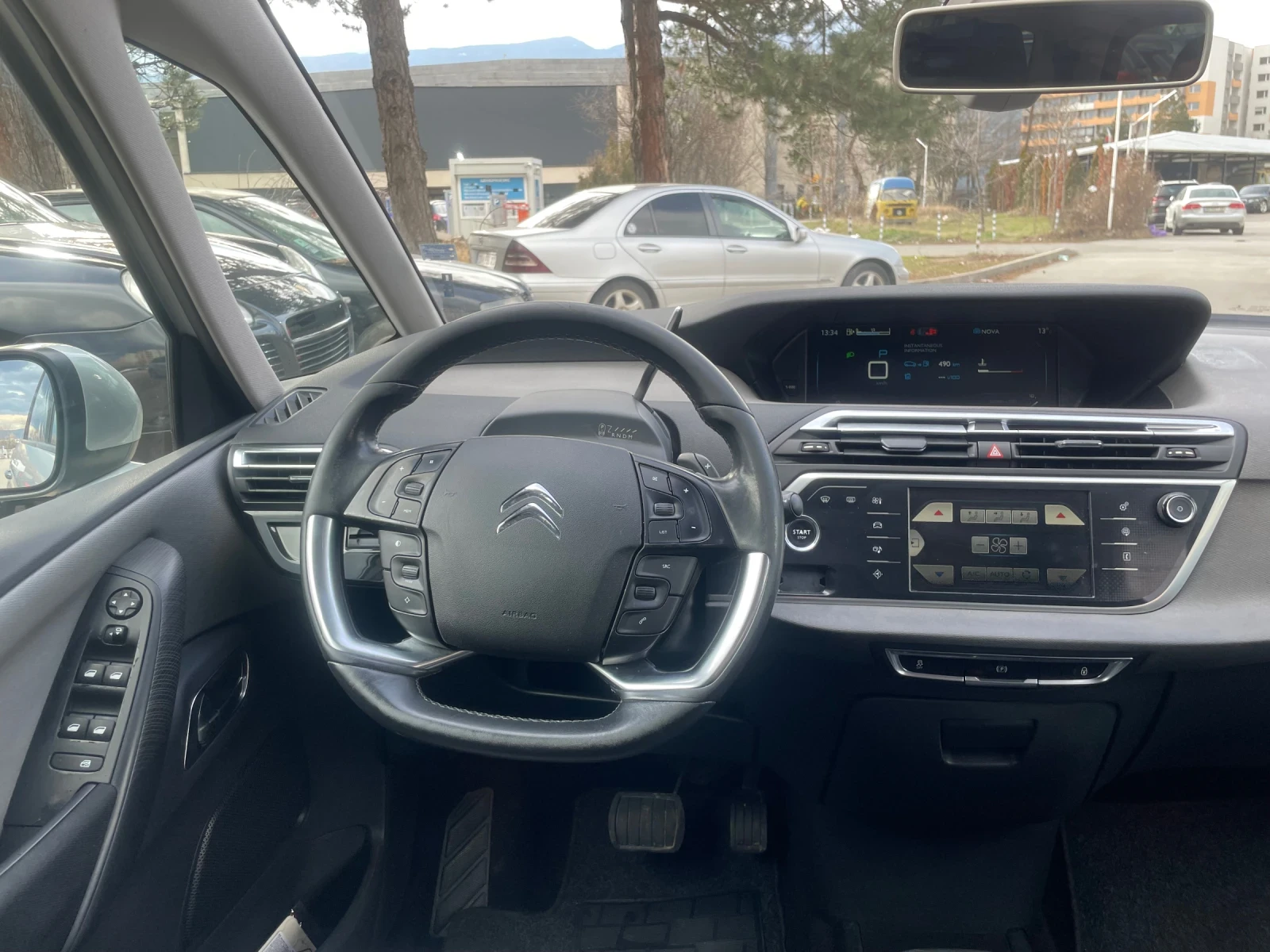 Citroen Grand C4 Picasso 2.0 - изображение 6