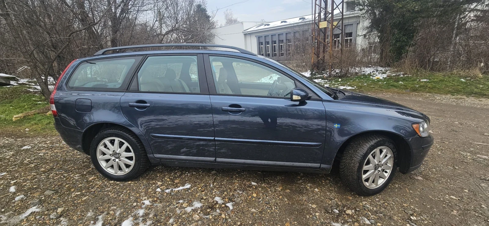 Volvo V50 2.0 D - изображение 2