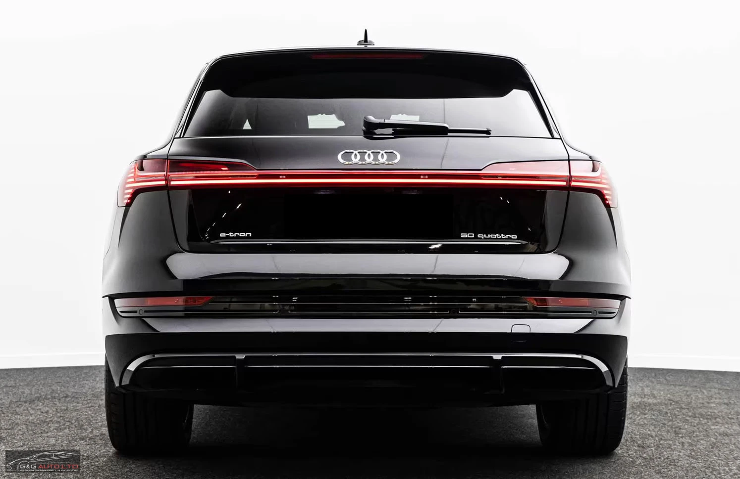 Audi E-Tron 50/313HP/SLINE/BLACK/ACC/B&O/360/MEMO/CAM/291z, снимка 9 - Автомобили и джипове - 54139152