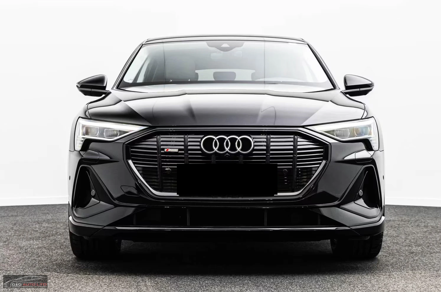 Audi E-Tron 50/313HP/SLINE/BLACK/ACC/B&O/360/MEMO/CAM/291z, снимка 2 - Автомобили и джипове - 54139152