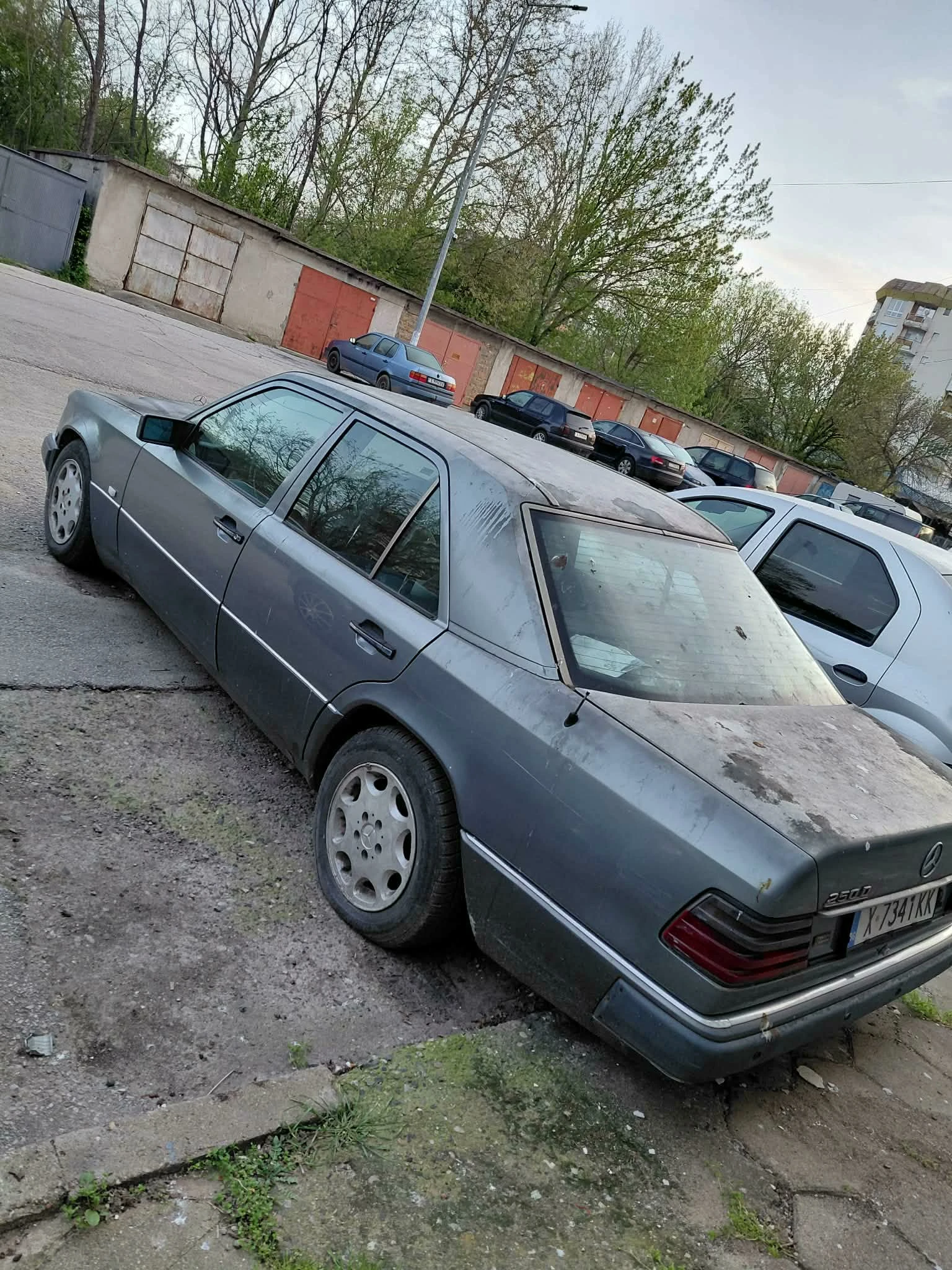 Mercedes-Benz 124, снимка 10 - Автомобили и джипове - 54331105