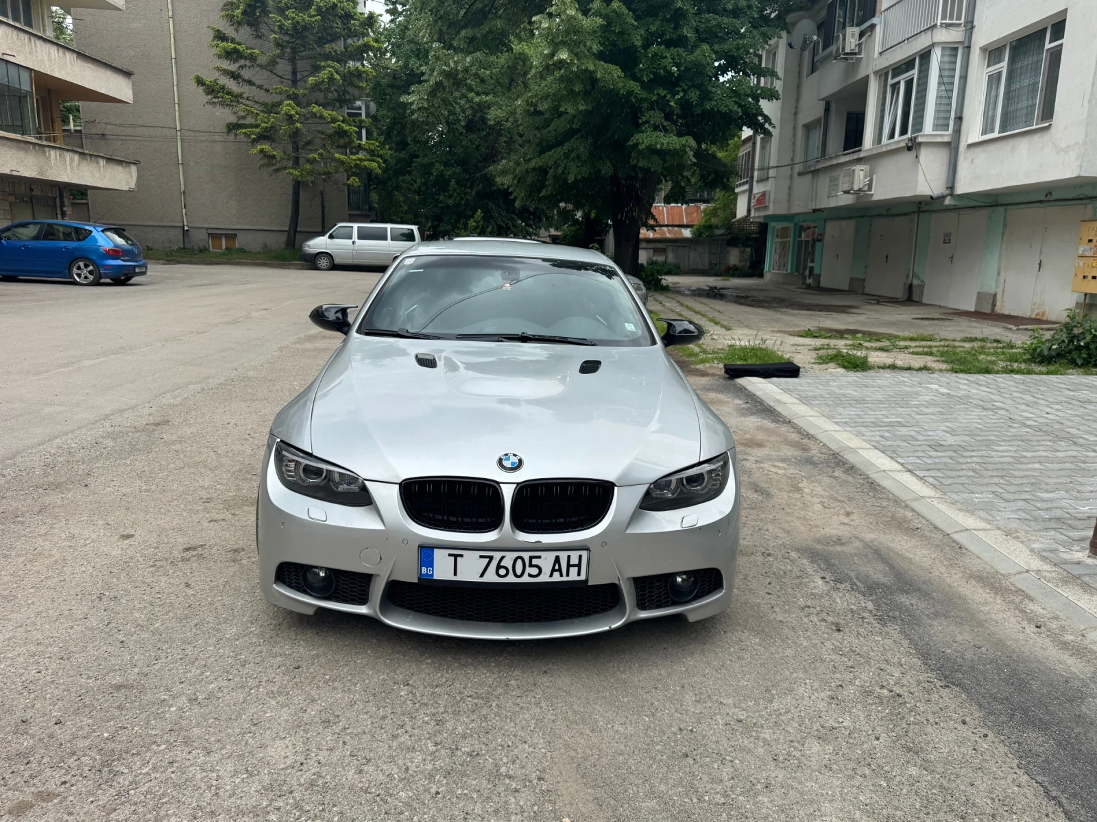 BMW 330, снимка 2 - Автомобили и джипове - 54744512