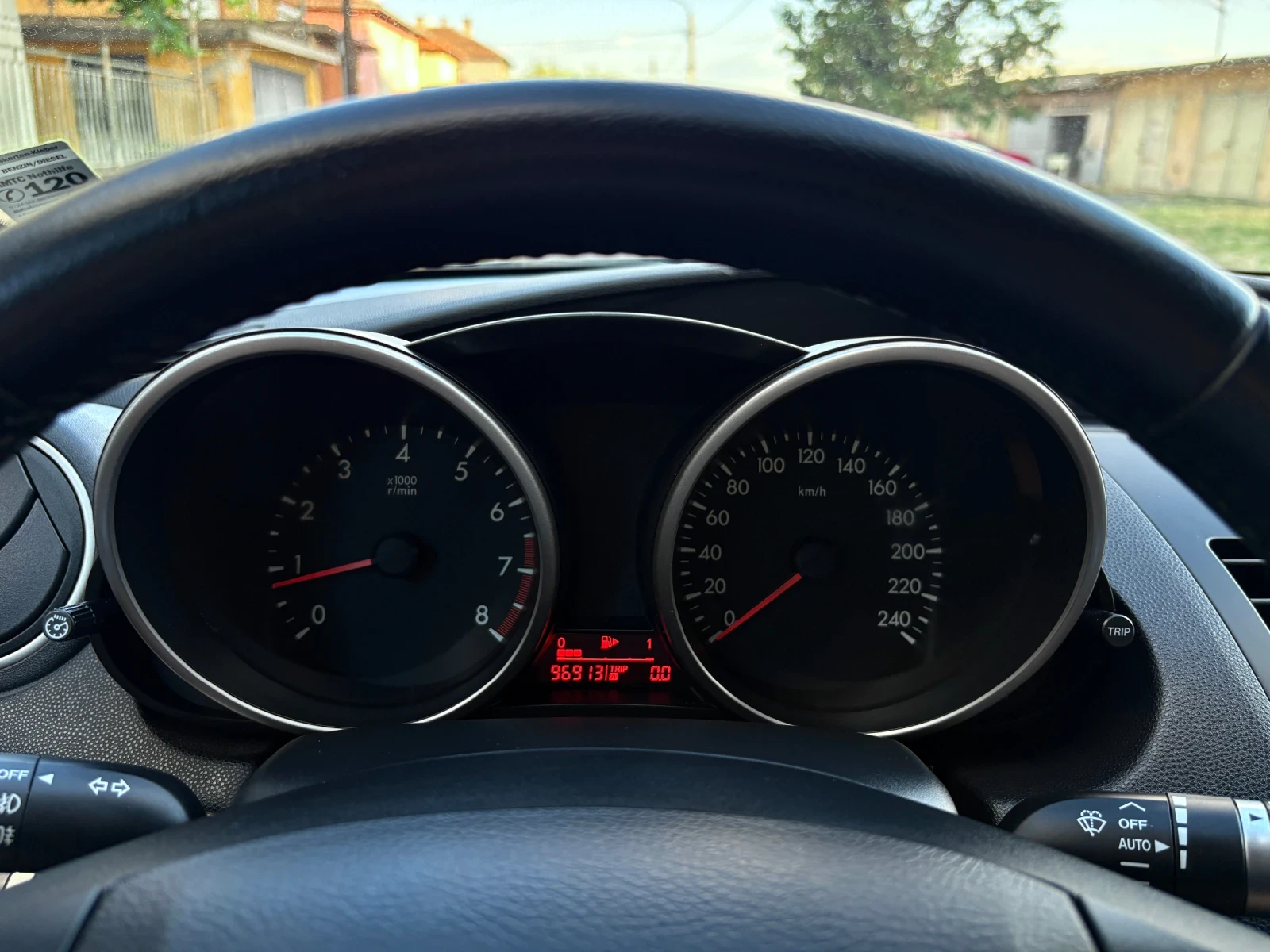 Mazda 3 1.6i LIMITED* 96 000км* , снимка 9 - Автомобили и джипове - 54963889