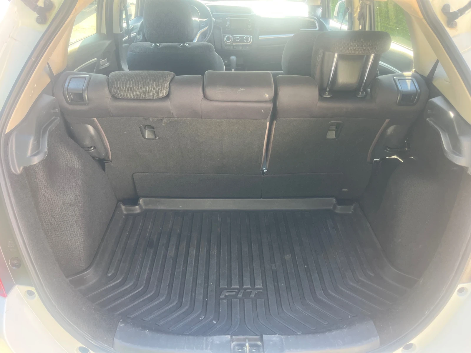 Honda Fit, снимка 10 - Автомобили и джипове - 55215516
