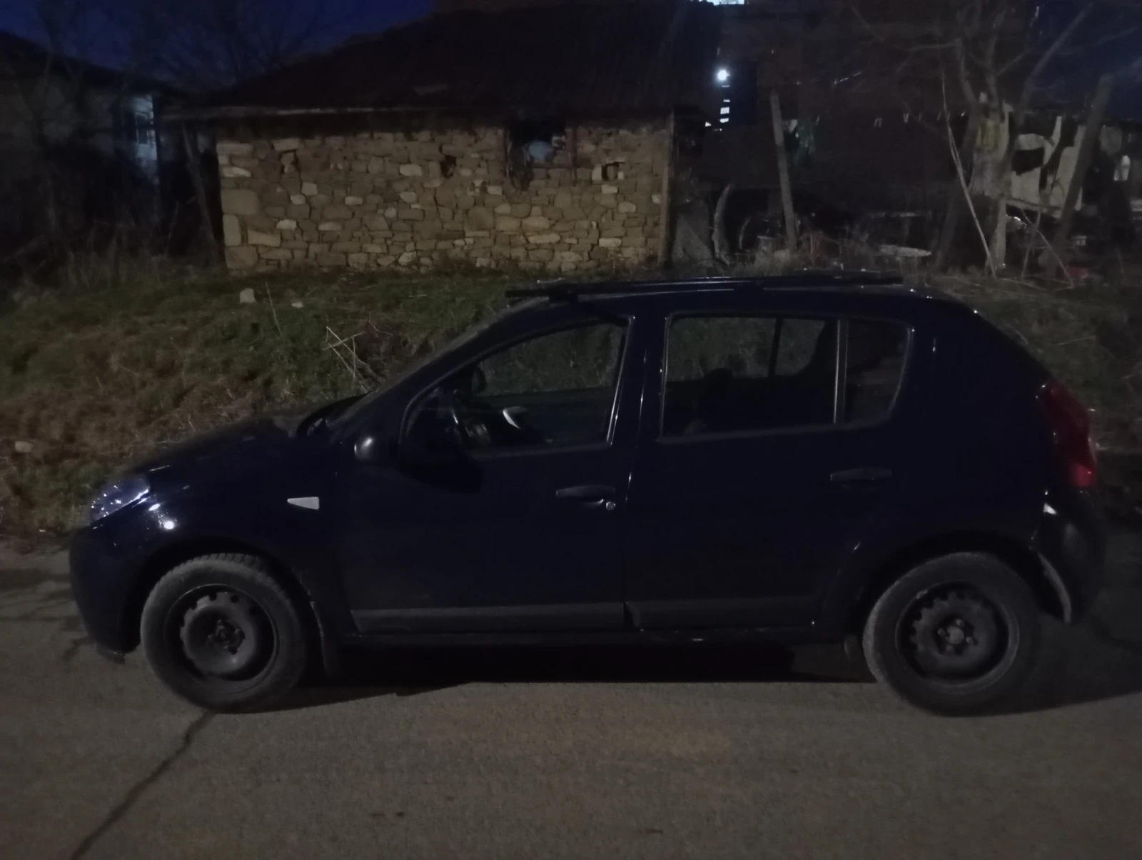 Dacia Sandero 1.4 mpi, + fabricna gaz landi renco , снимка 12 - Автомобили и джипове - 55934635