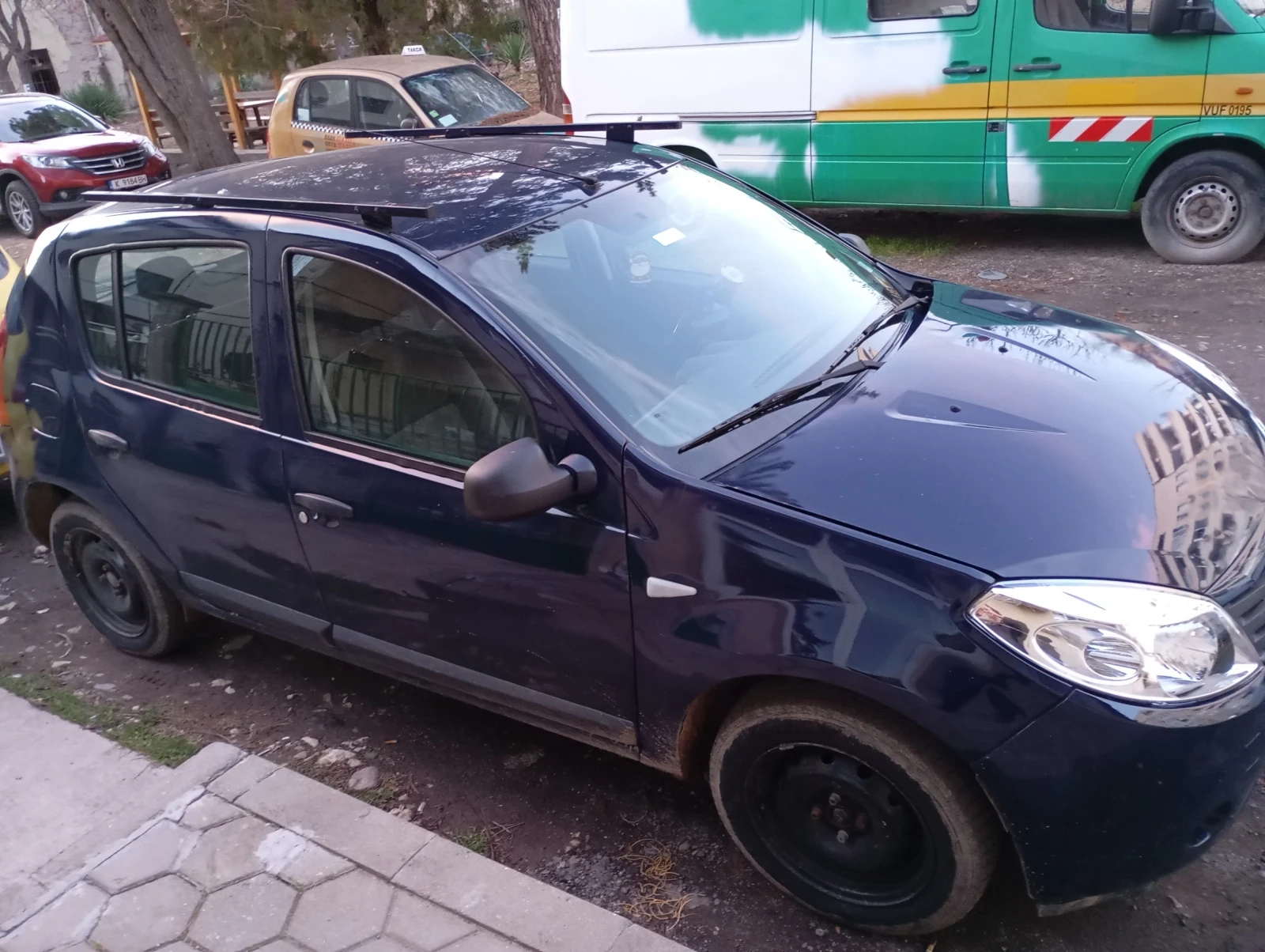 Dacia Sandero 1.4 mpi, + fabricna gaz landi renco , снимка 3 - Автомобили и джипове - 55934635