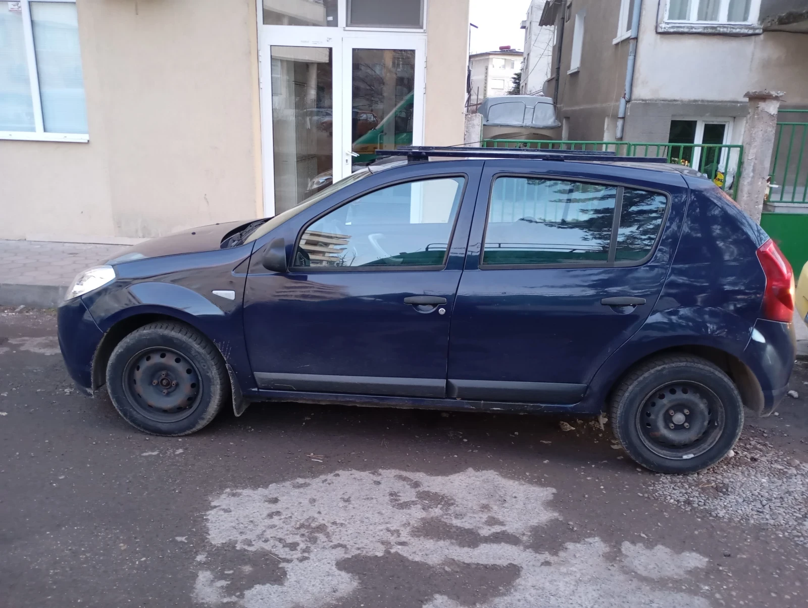 Dacia Sandero 1.4 mpi, + fabricna gaz landi renco , снимка 5 - Автомобили и джипове - 55934635
