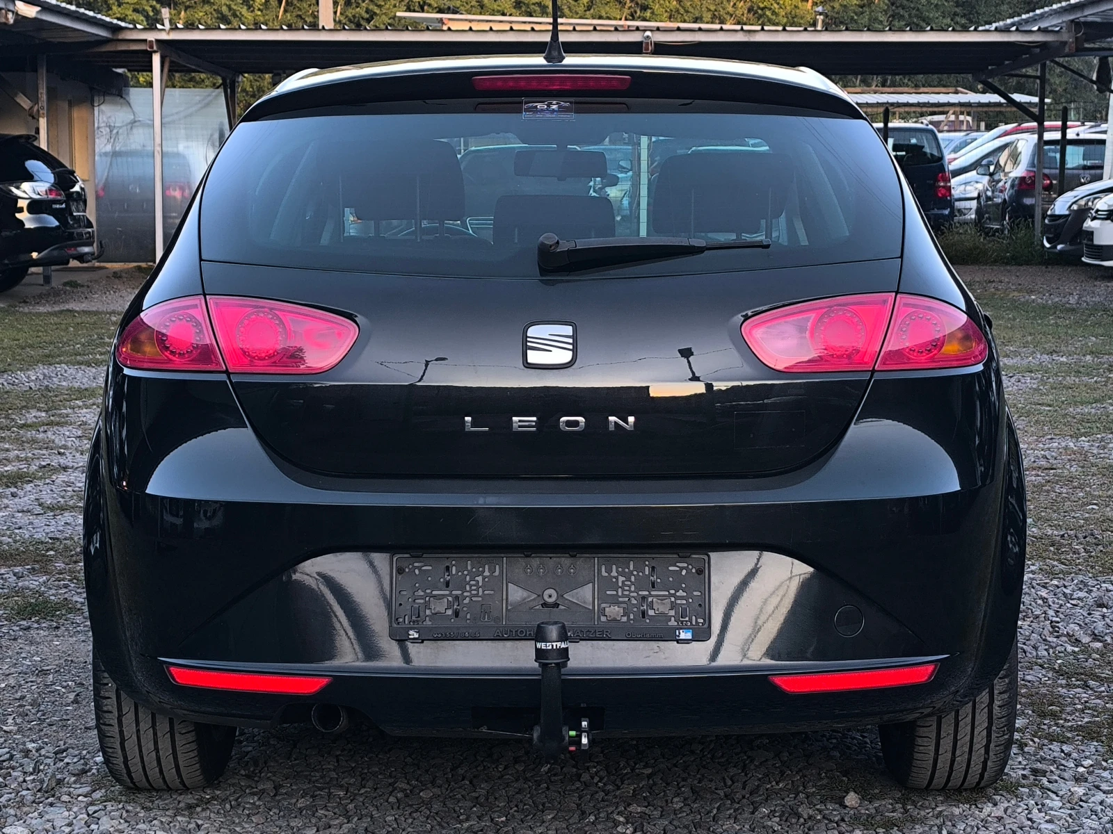 Seat Leon FACE LIFT-1.6TDI-90кс-КЛИМАТРОНИК-EURO 5b !!!, снимка 4 - Автомобили и джипове - 56130110