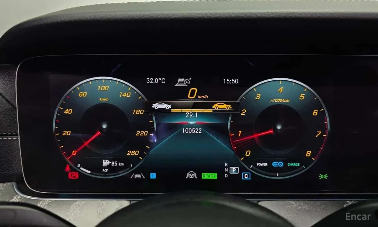 Mercedes-Benz E 350  4MATIC | AMG Line | Burmester | Обдухване | HUD, снимка 8 - Автомобили и джипове - 56324880