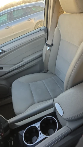 Mercedes-Benz ML 320 4matic, снимка 13