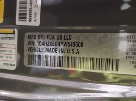 Jeep Wrangler 3.6L V-6 DOHC, VVT, 285HP 4X4 Drive - 17000 € / 33249.11 лв. - 21498204 9