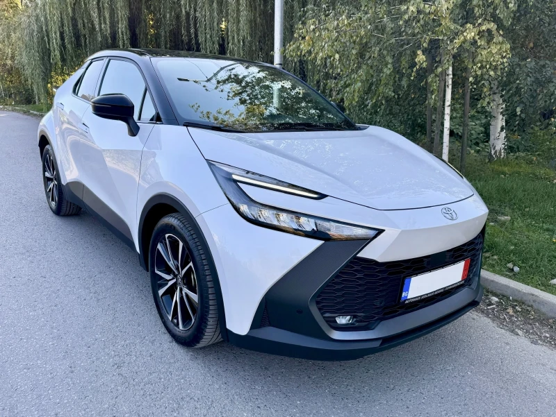 Toyota C-HR НОВА! ГАРАНЦИЯ / 2.0 HYBRID 197HP / NAVI / CARPLAY, снимка 1 - Автомобили и джипове - 47626156