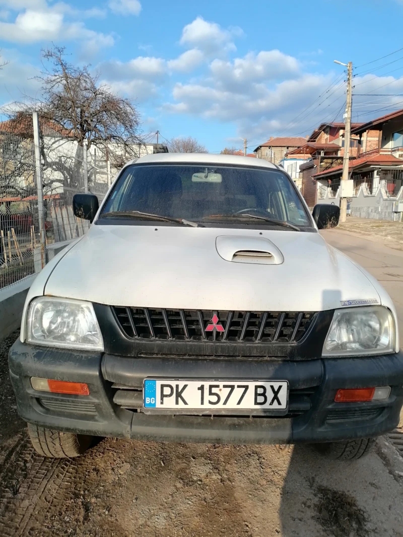 Mitsubishi Pajero, снимка 2 - Автомобили и джипове - 48965972