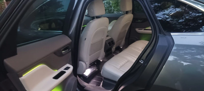 Jaguar F-PACE 25t, снимка 11 - Автомобили и джипове - 50919300