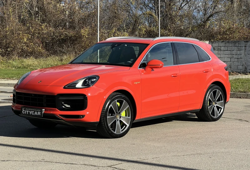 Porsche Cayenne Turbo S E-Hybrid/CERAMIC/CARBON/BURM/ГАРАНЦИЯ06.26, снимка 3 - Автомобили и джипове - 52622538