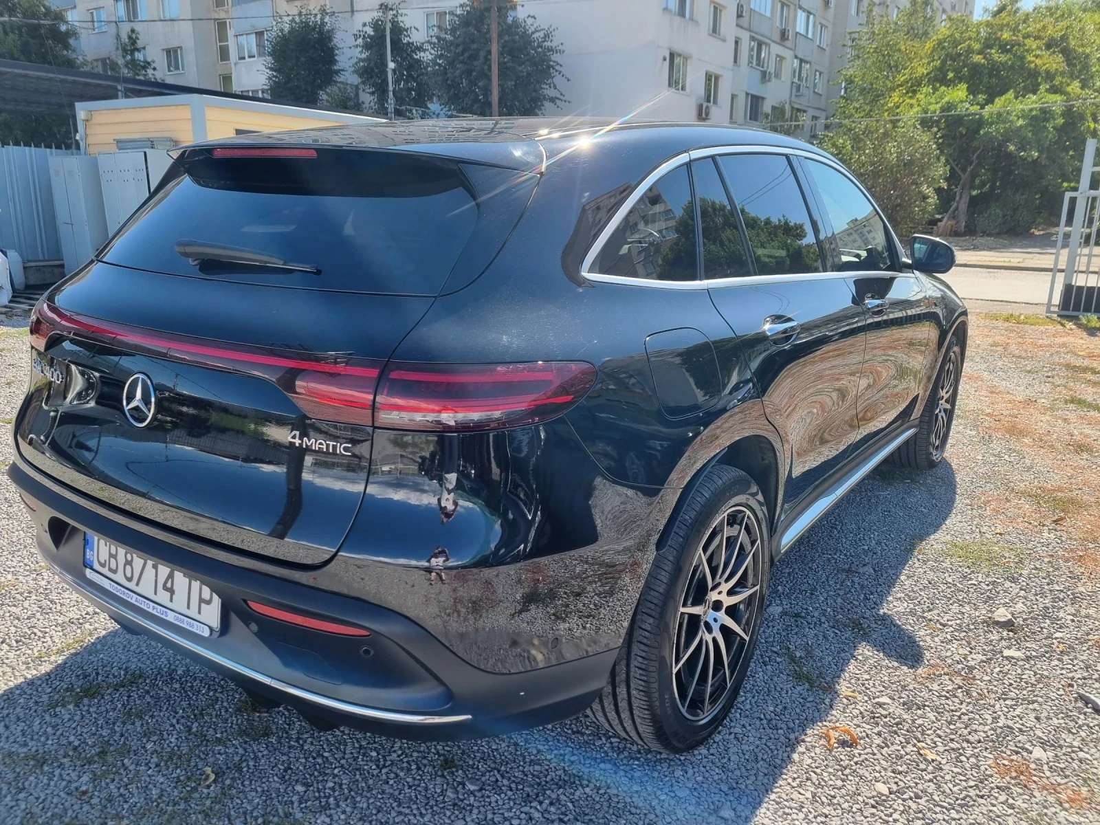 Mercedes-Benz EQC 400* BURMESTER* DISTRONIS PLUS* 360  CAMERA*  - изображение 4