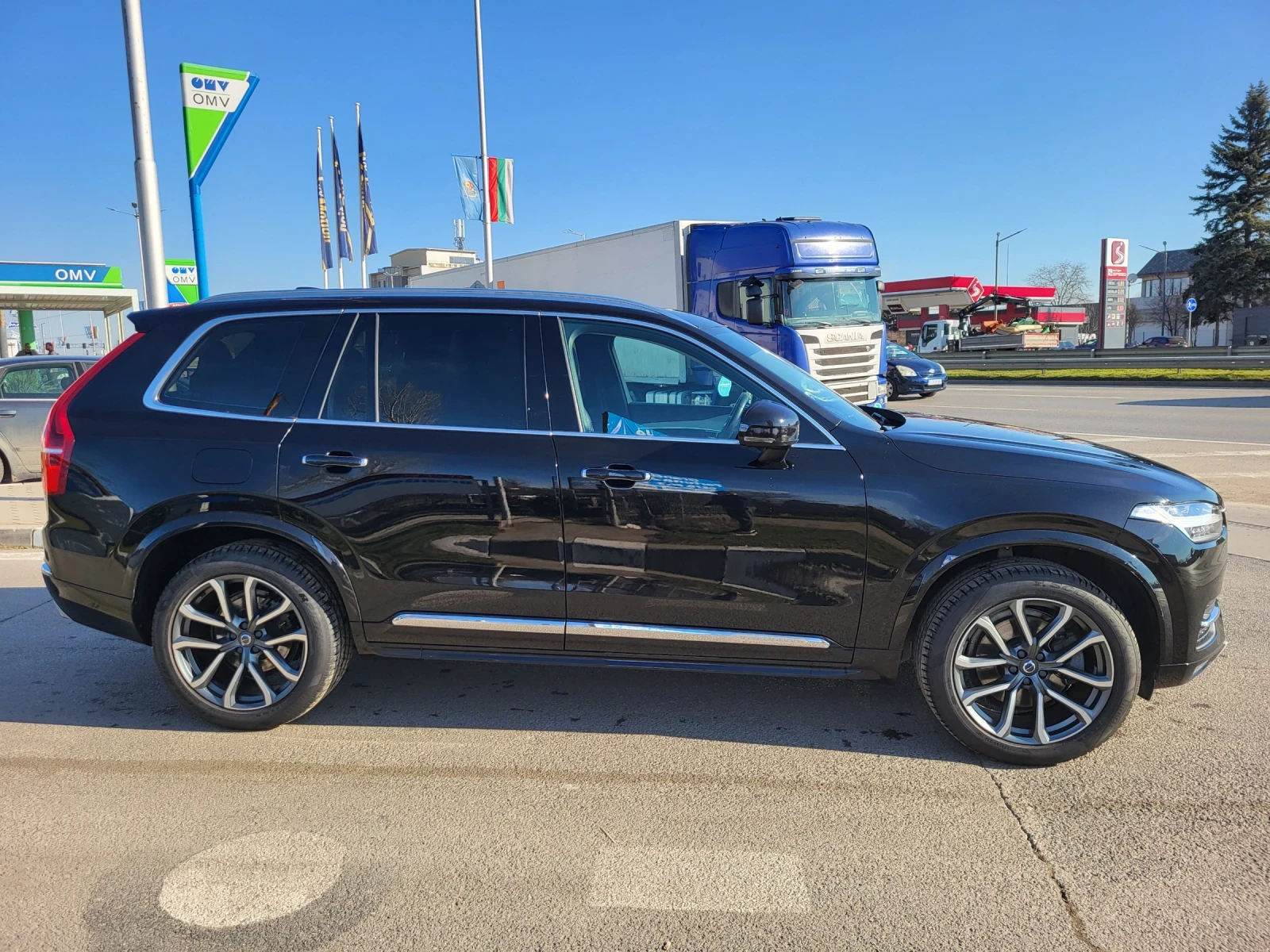 Volvo Xc90 2.0 D5 AWD 235 KC EURO 6D INSCRIPTION  - изображение 4