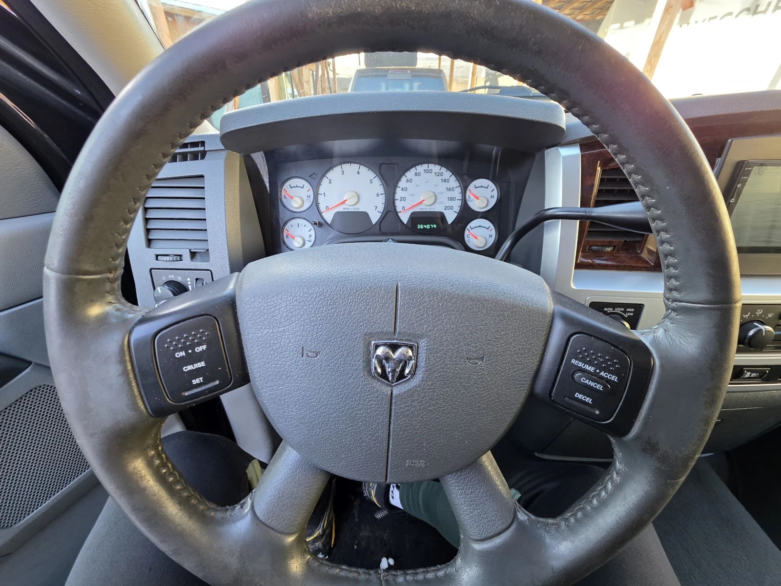 Dodge RAM 1500 5.7HEMI/4X4/LPG/LARAMIE | Mobile.bg � ����������� 12