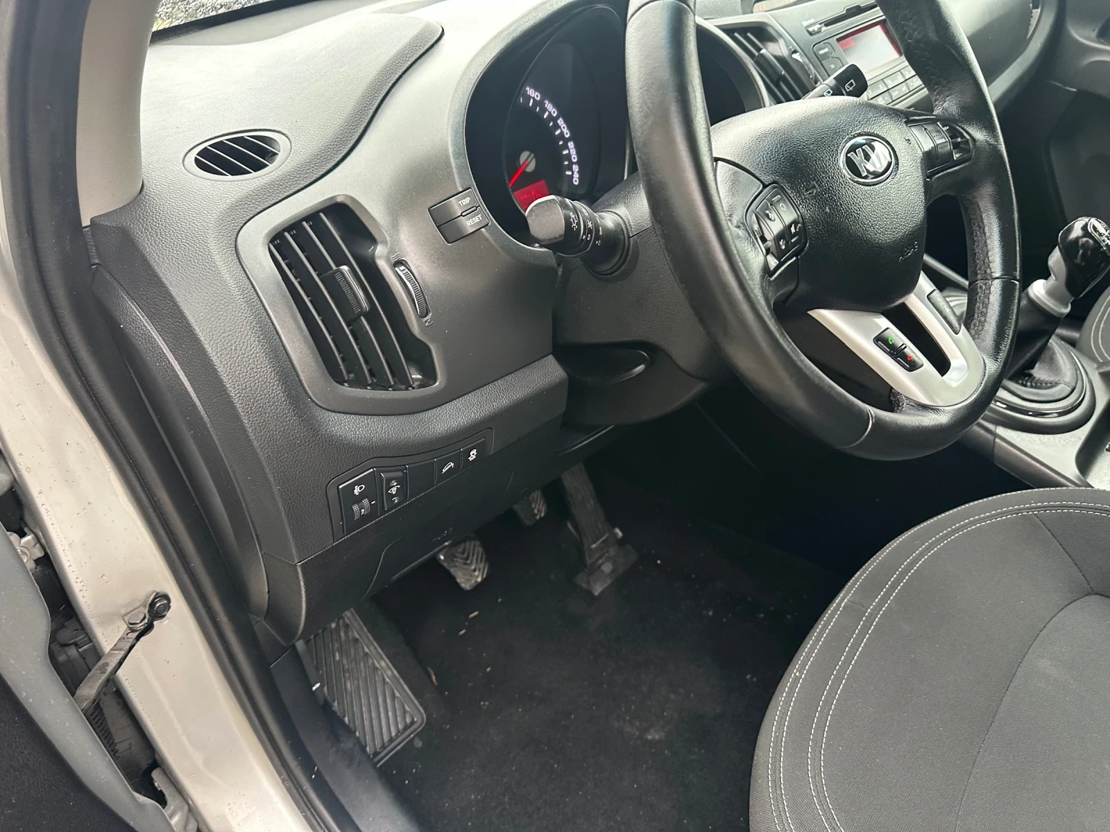Kia Sportage, снимка 7 - Автомобили и джипове - 53468047
