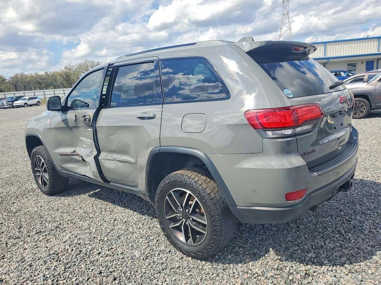 Jeep Grand cherokee 5.7l Trailhawk, снимка 2 - Автомобили и джипове - 53938703