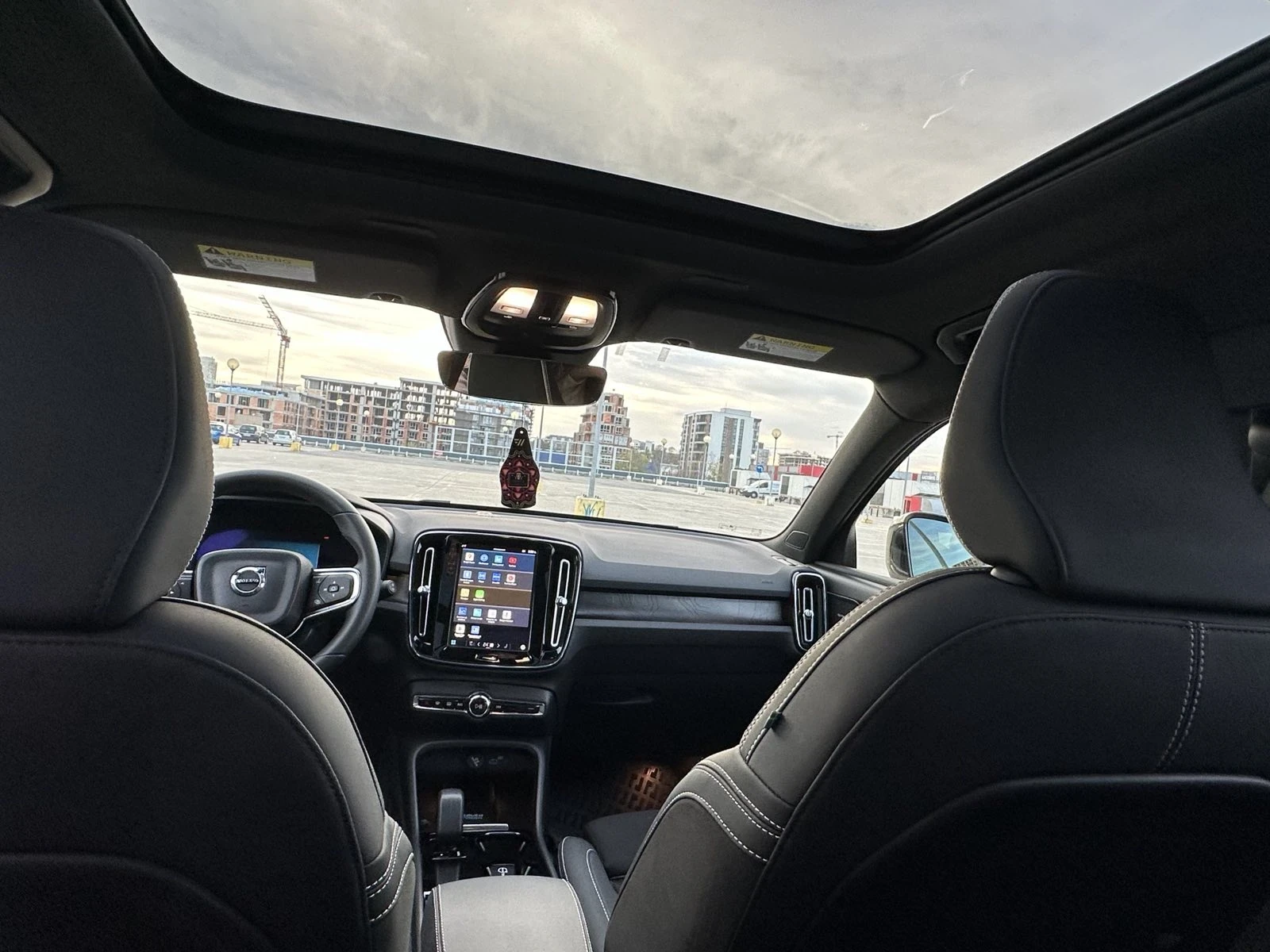 Volvo XC40 ВСИЧКИ ЕКСТРИ, 408 к.с., снимка 7 - Автомобили и джипове - 54044926