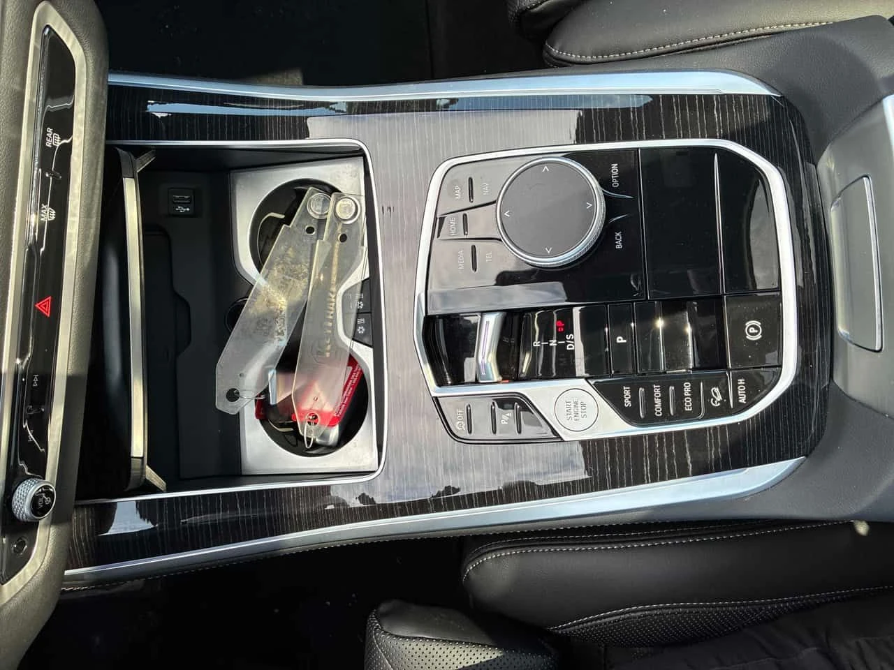 BMW X5 * xDrive40i * CARFAX * M PACK * DIS * 360 * HARMAN, снимка 17 - Автомобили и джипове - 54157927