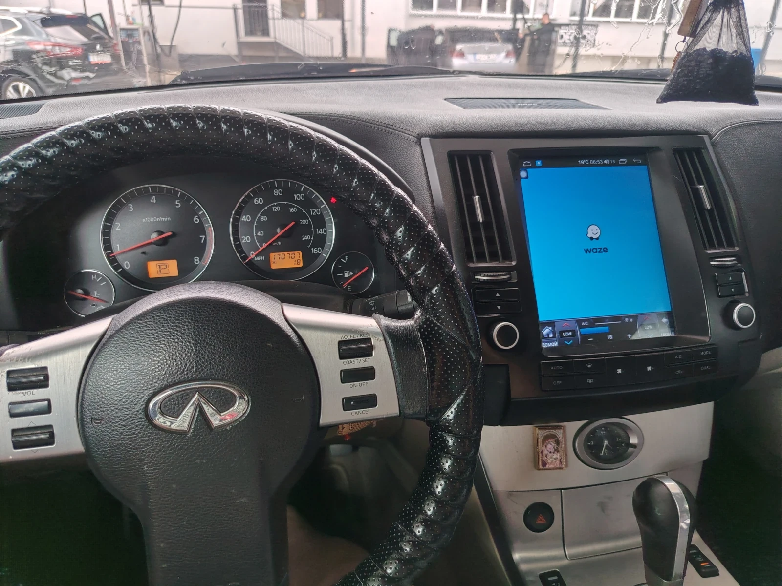 Infiniti Fx 35, снимка 9 - Автомобили и джипове - 55122115