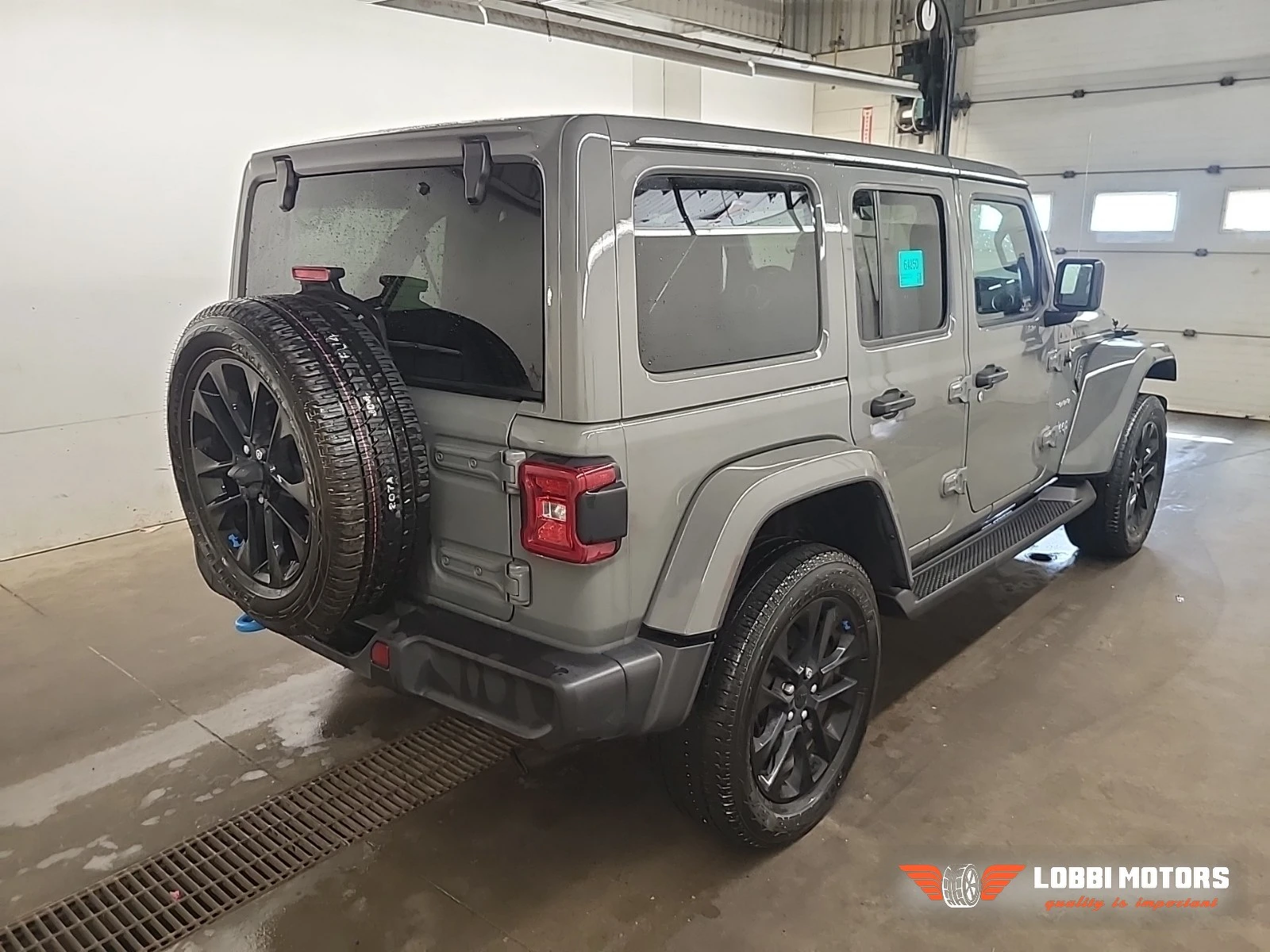 Jeep Wrangler, снимка 3 - Автомобили и джипове - 56098742