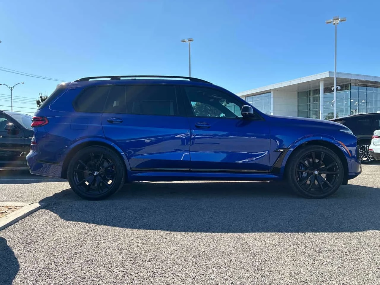 BMW X7 * M60i xDrive * CARFAX * , снимка 3 - Автомобили и джипове - 56271153