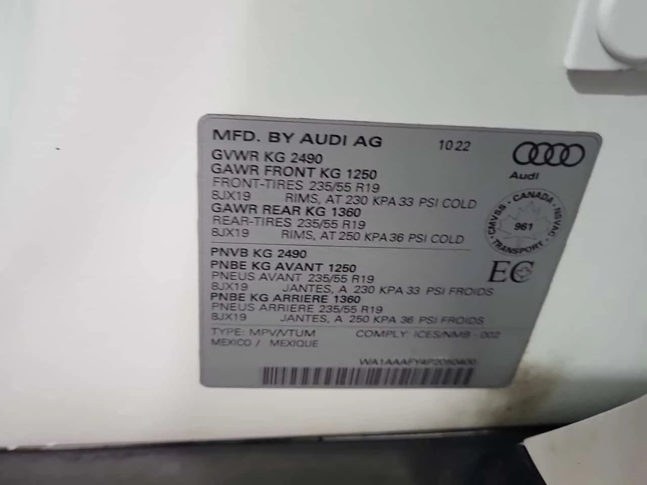 Audi Q5 * 45 Tfsi Quattro Komfort * ПРЕДСТАВИТЕЛСТВО, снимка 16 - Автомобили и джипове - 56332626