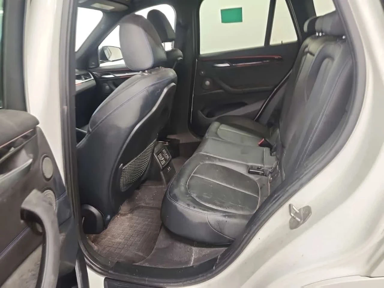 BMW X1, снимка 12 - Автомобили и джипове - 56686475