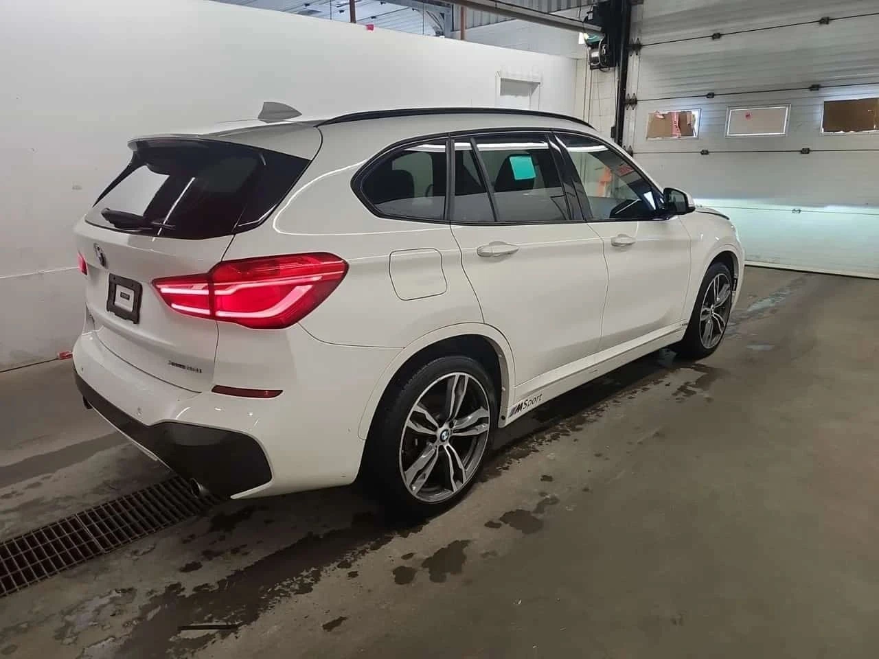 BMW X1, снимка 3 - Автомобили и джипове - 56686475