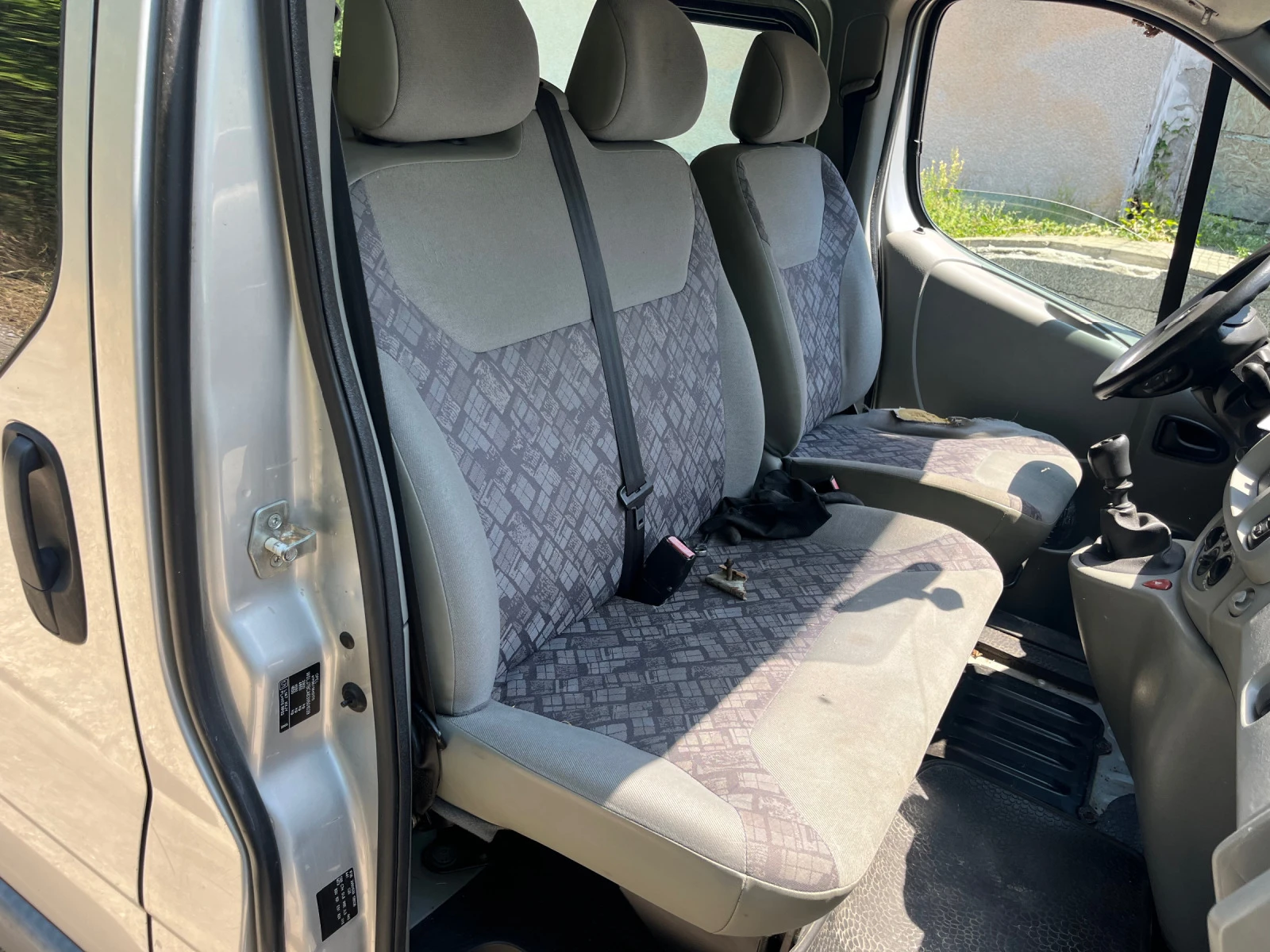 Opel Vivaro 1.9-101к.с - изображение 6