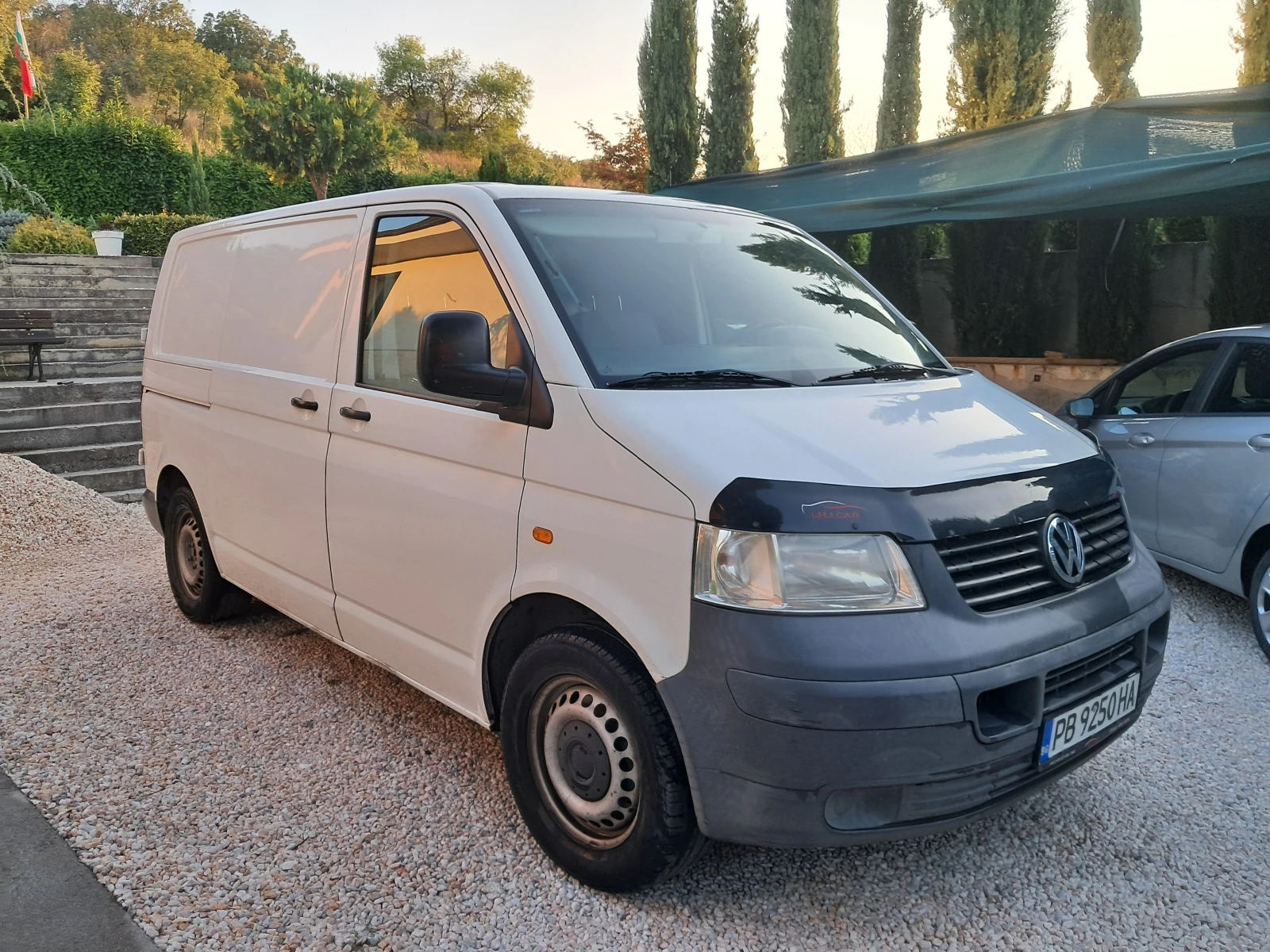 VW T5 -TRANSPORTER-216000 км., снимка 2 - Бусове и автобуси - 55769999