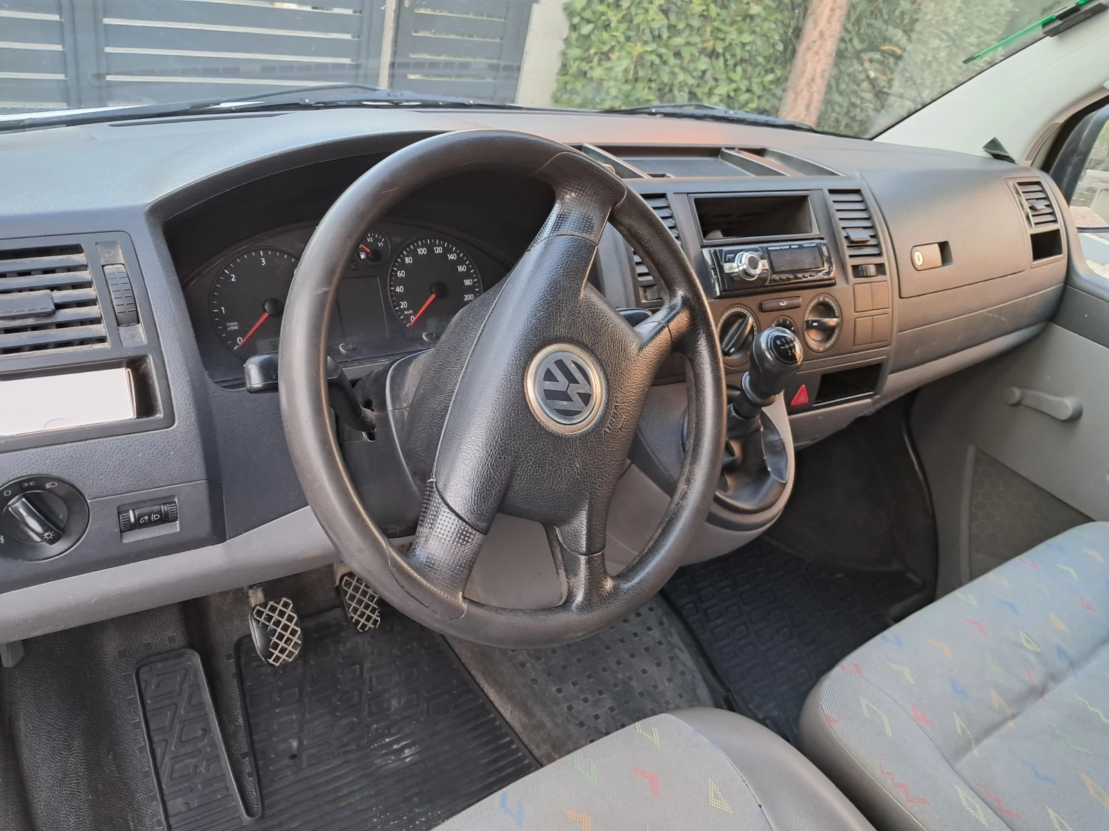 VW T5 -TRANSPORTER-216000 км., снимка 8 - Бусове и автобуси - 55769999