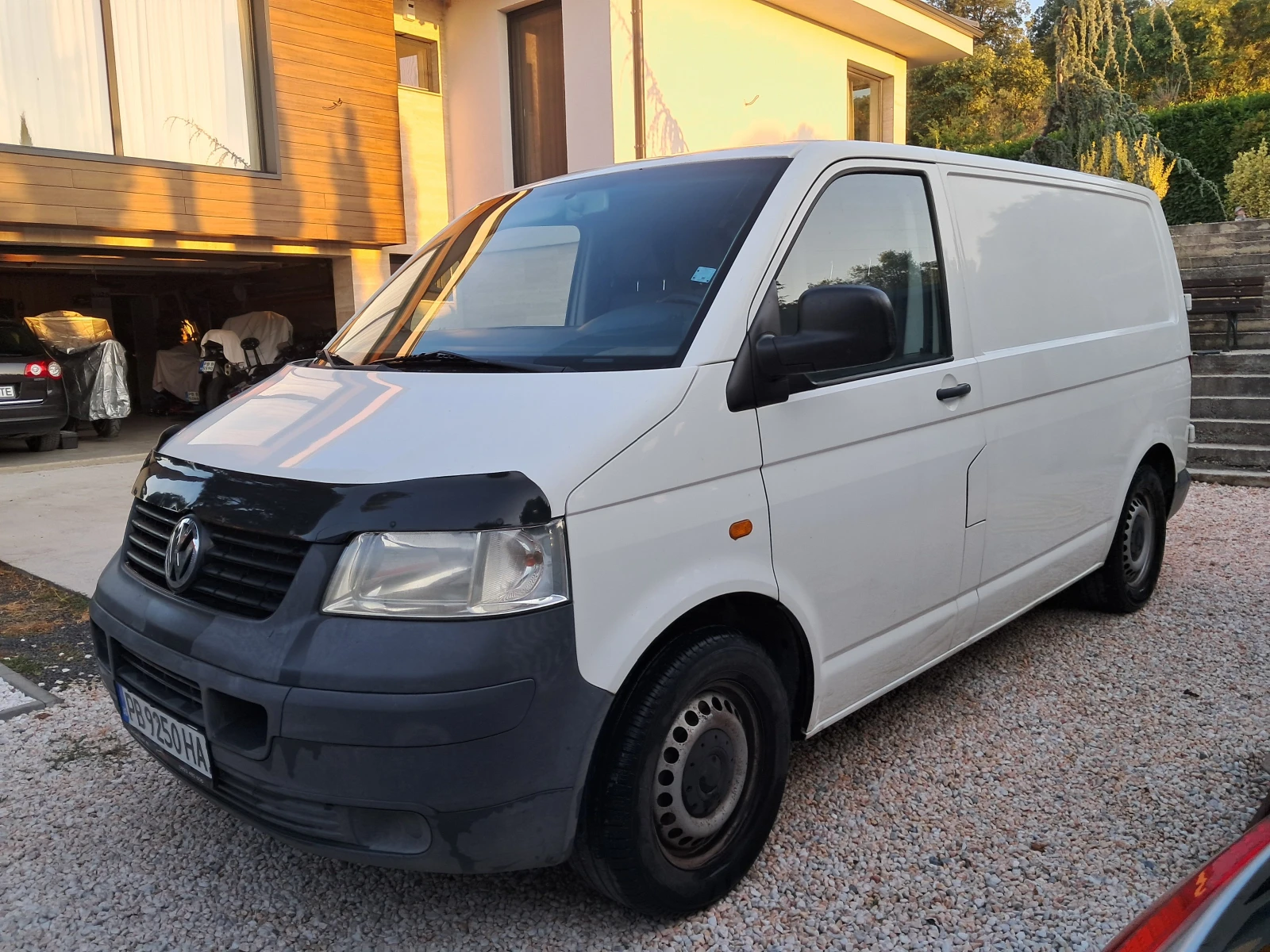 VW T5 -TRANSPORTER-216000 км.