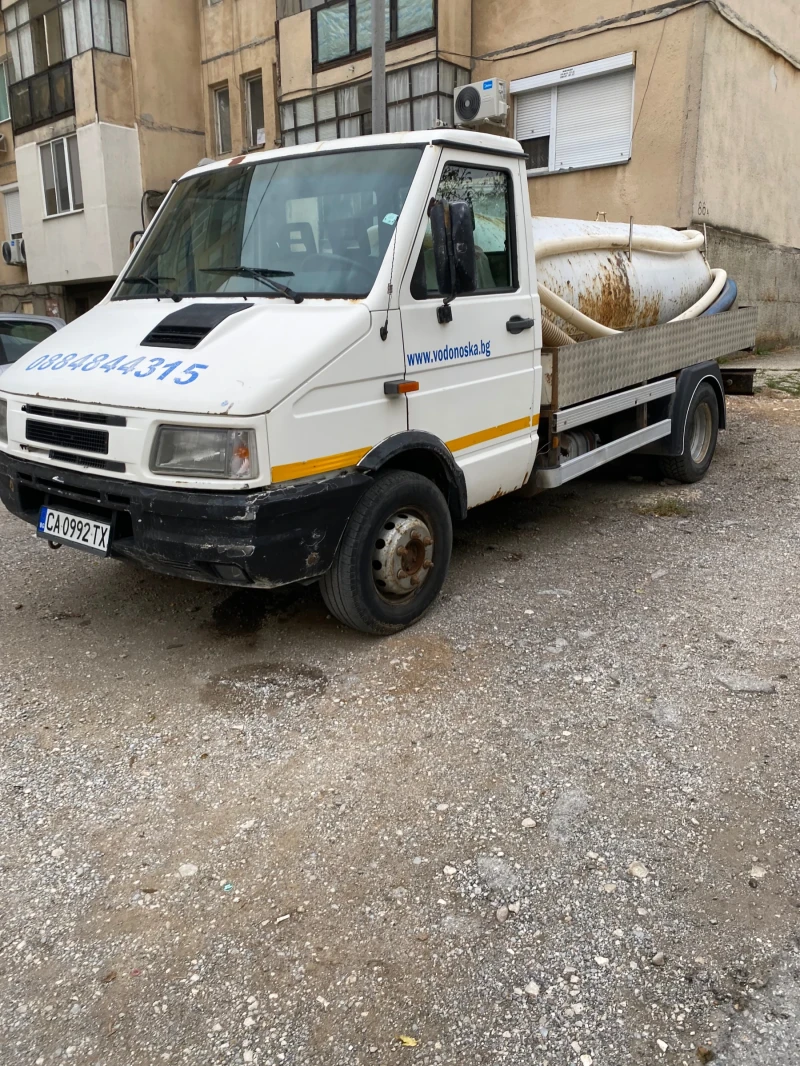 Iveco Daily ФЕКАЛКА, снимка 4 - Камиони - 52108853