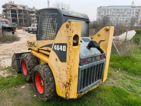 Мини челни товарачи GEHL 4640 TURBO, снимка 5
