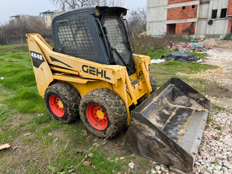 Мини челни товарачи GEHL 4640 TURBO