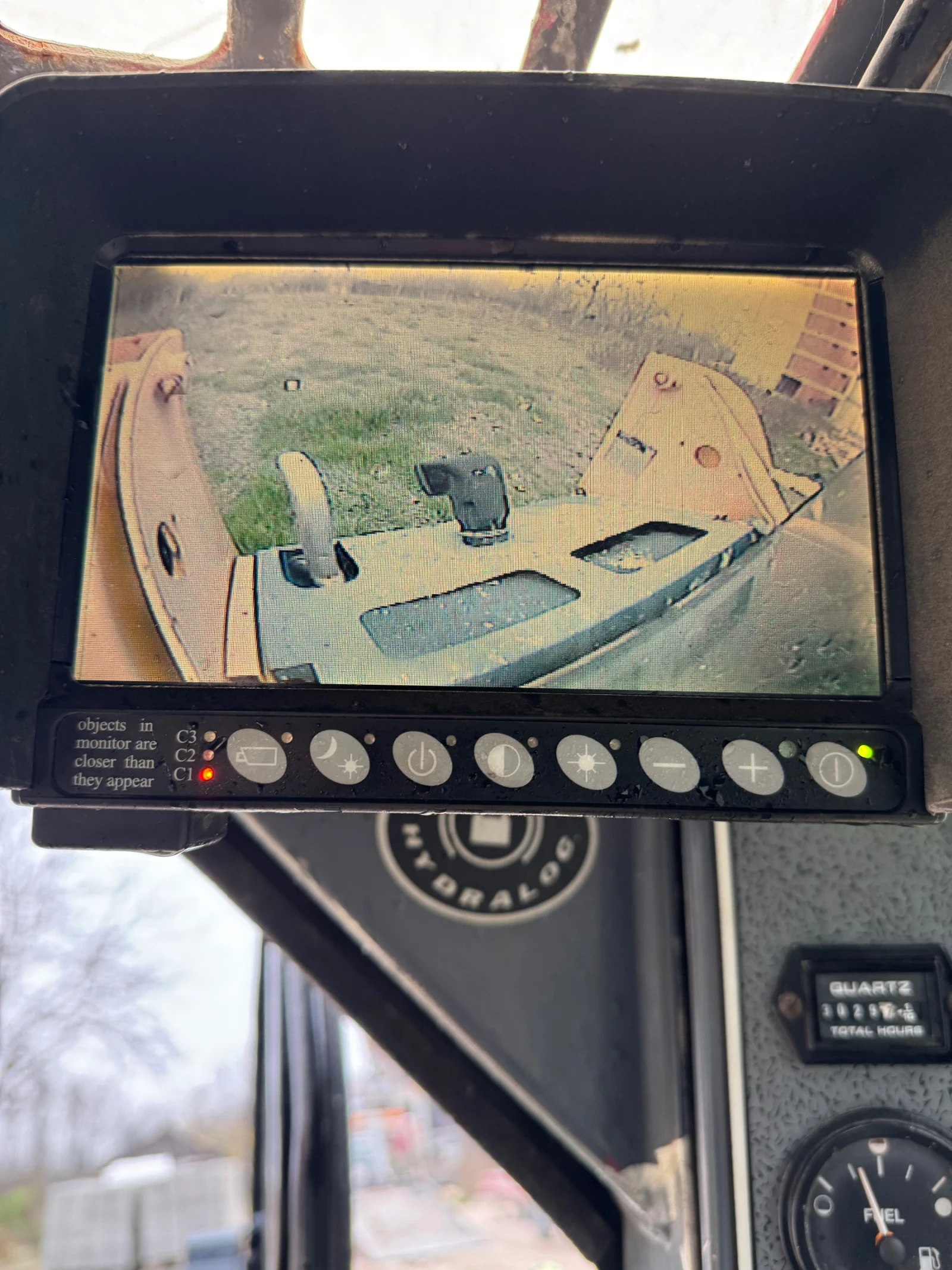 Мини челни товарачи GEHL 4640 TURBO - изображение 7