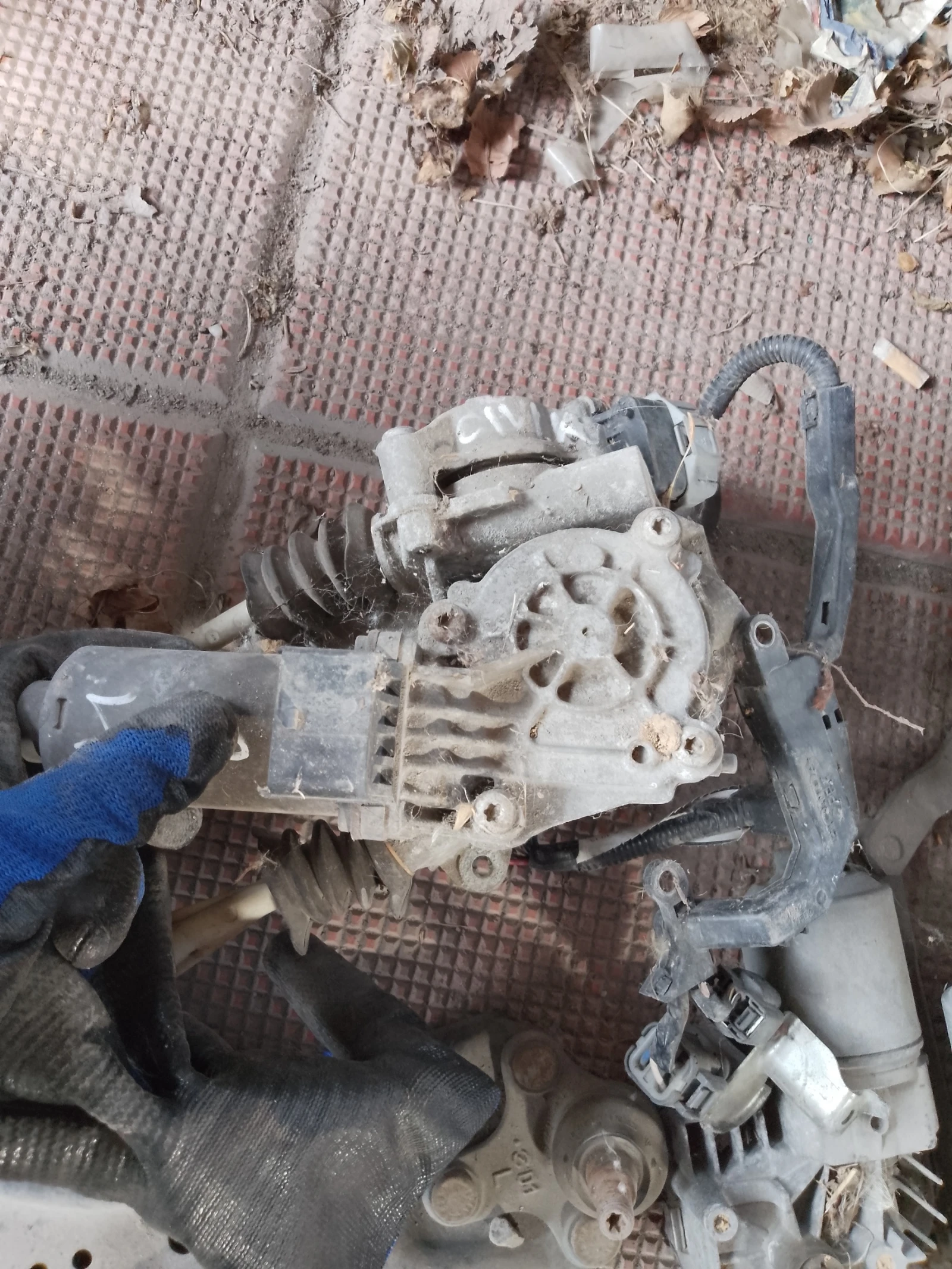 0130008514      L-0G1D6-0004-08 AA | Mobile.bg   2