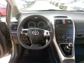 Toyota Auris 2.0D4D, 126кс, снимка 11