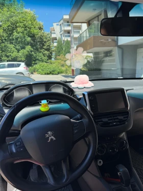 Peugeot 208, снимка 6