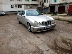 Mercedes-Benz E 220 220CDI, снимка 2