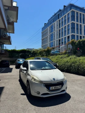 ����� �� �������� �� Peugeot 208